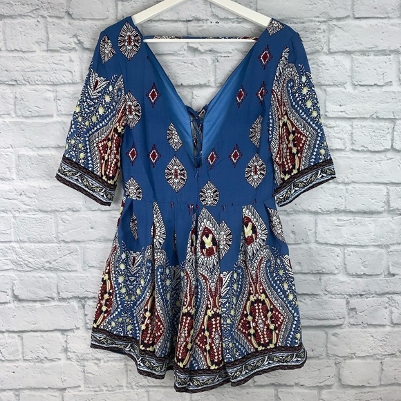 NEW Zola Tribal Print Open Back Romper - Picture 7 of 8